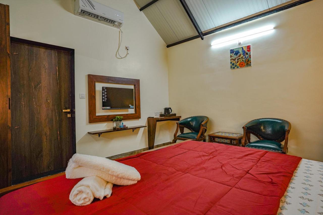 Ninad Homestays 카르자트 외부 사진
