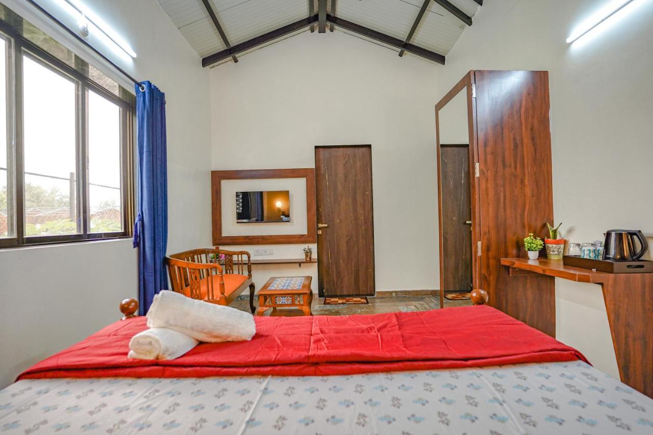 Ninad Homestays 카르자트 외부 사진