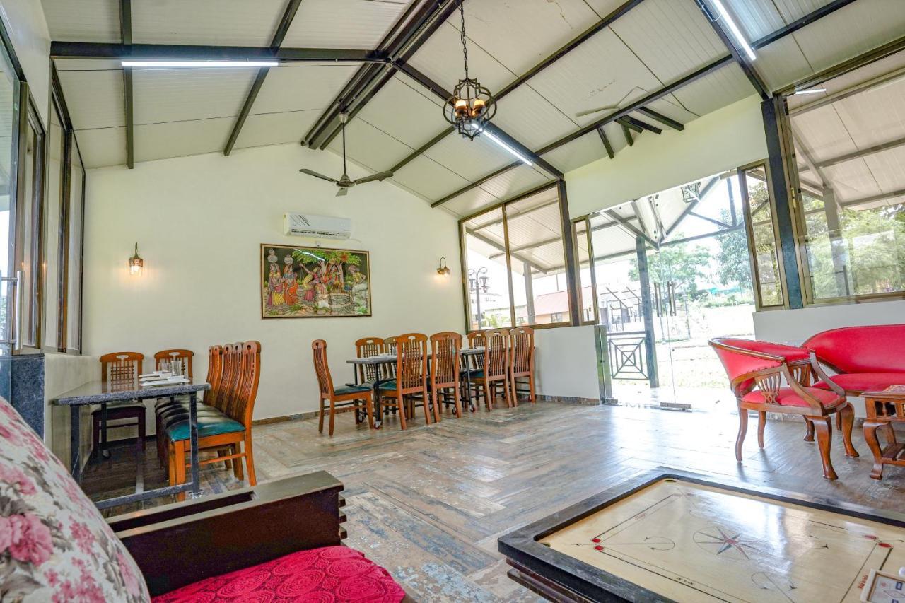 Ninad Homestays 카르자트 외부 사진