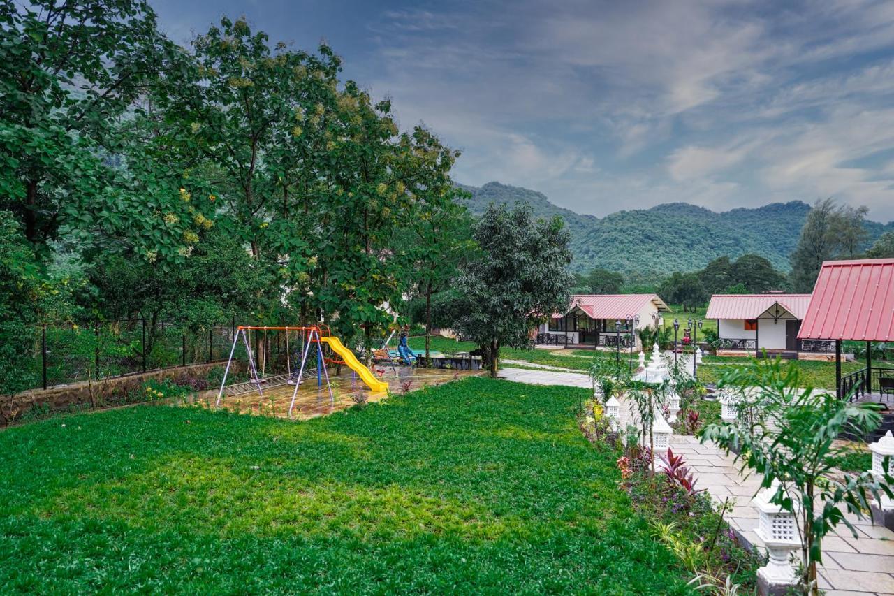 Ninad Homestays 카르자트 외부 사진