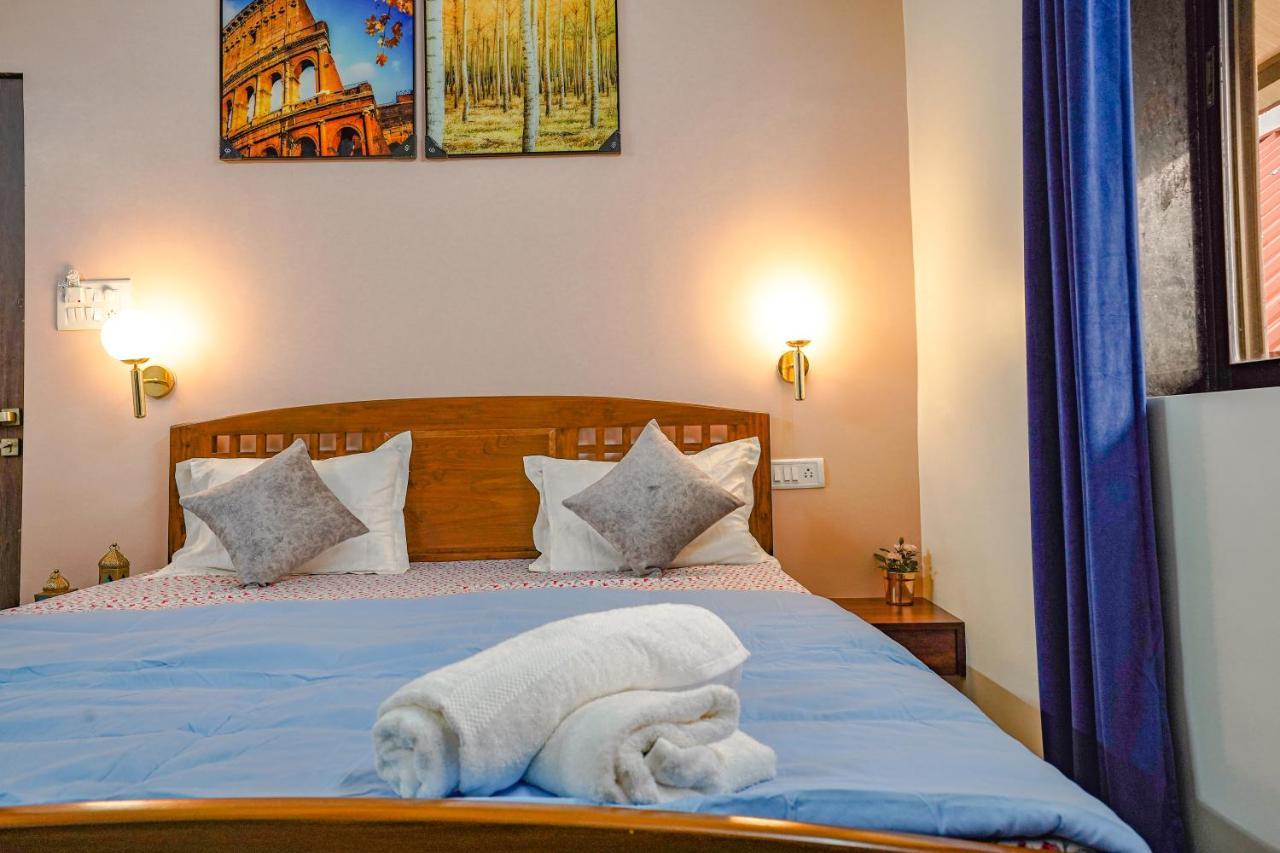 Ninad Homestays 카르자트 외부 사진