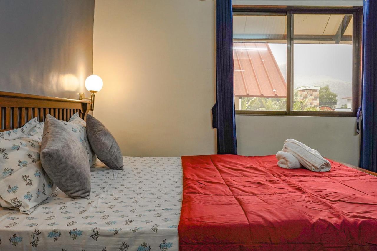 Ninad Homestays 카르자트 외부 사진